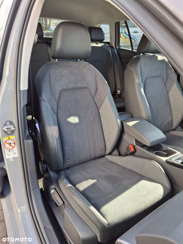 Volkswagen Golf Variant - 19