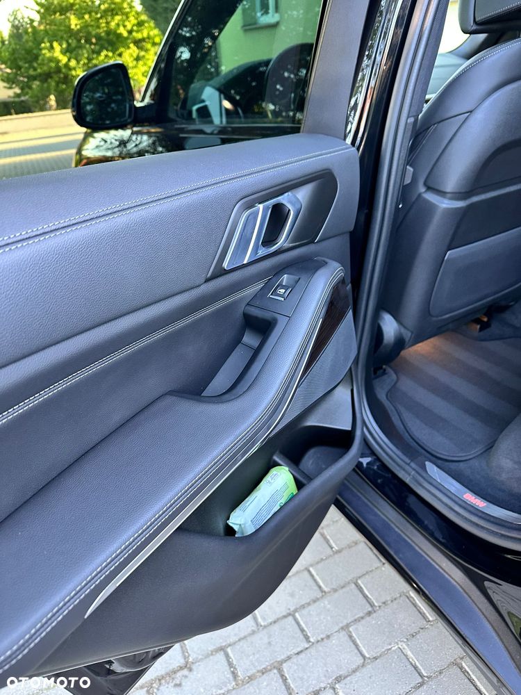BMW X5 xDrive40i - 19