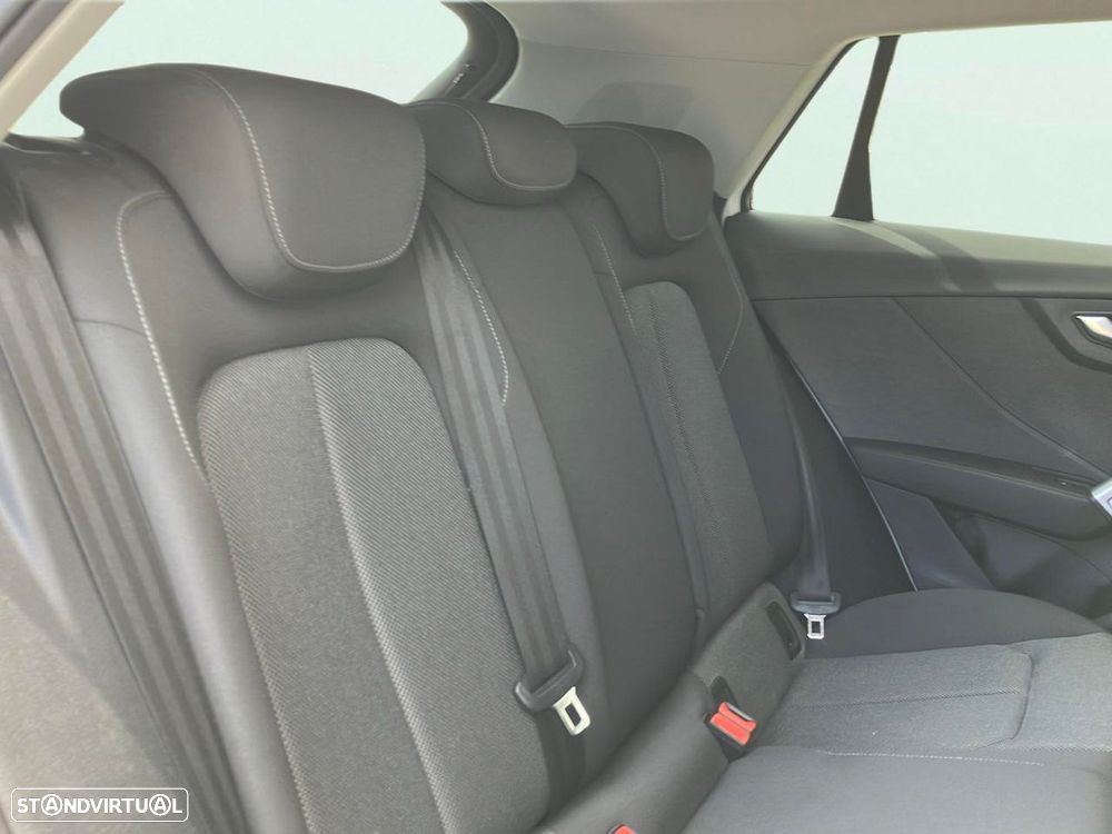 Audi Q2 30 TDI - 16