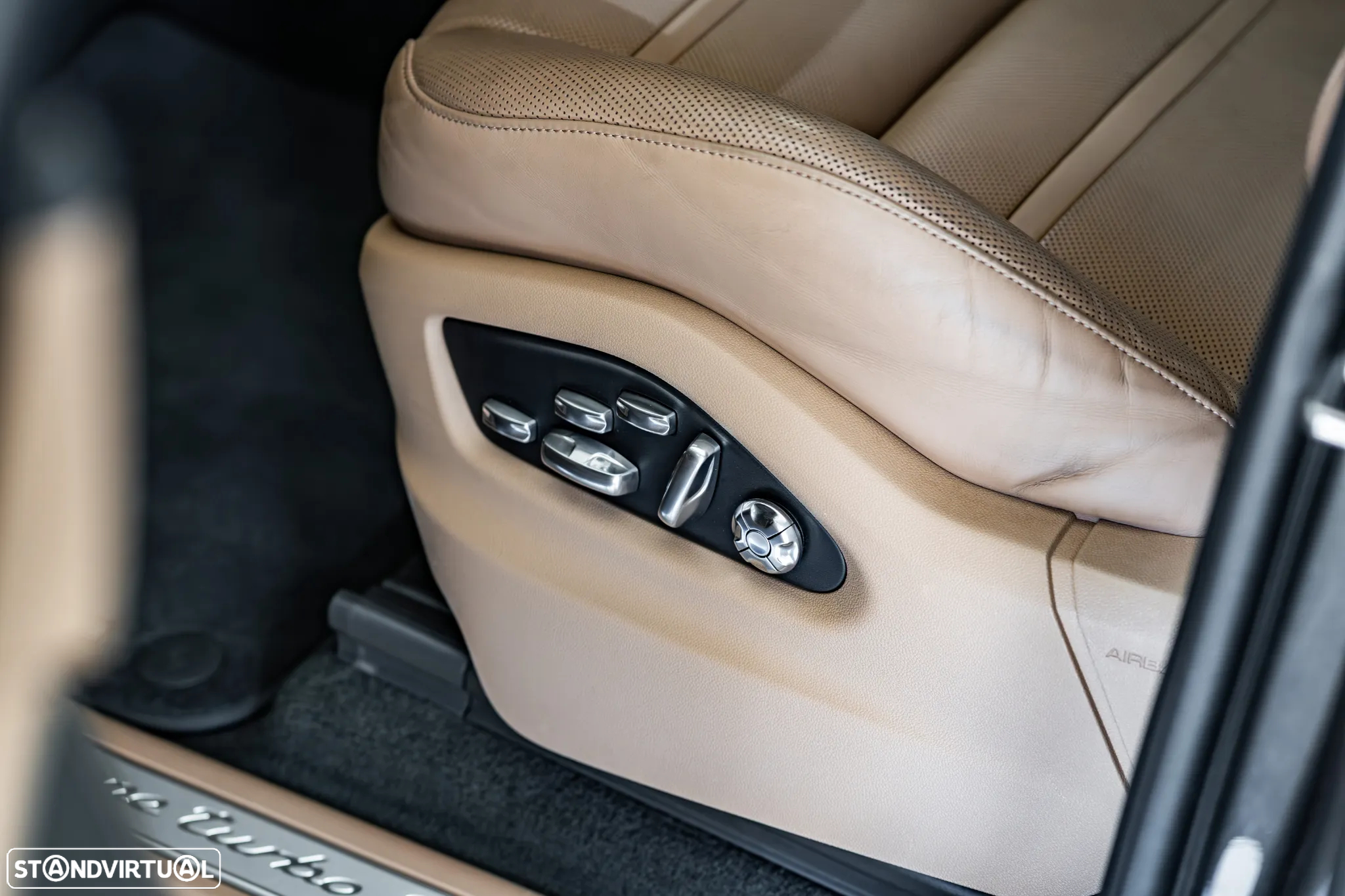 Porsche Cayenne Turbo S E-Hybrid - 22