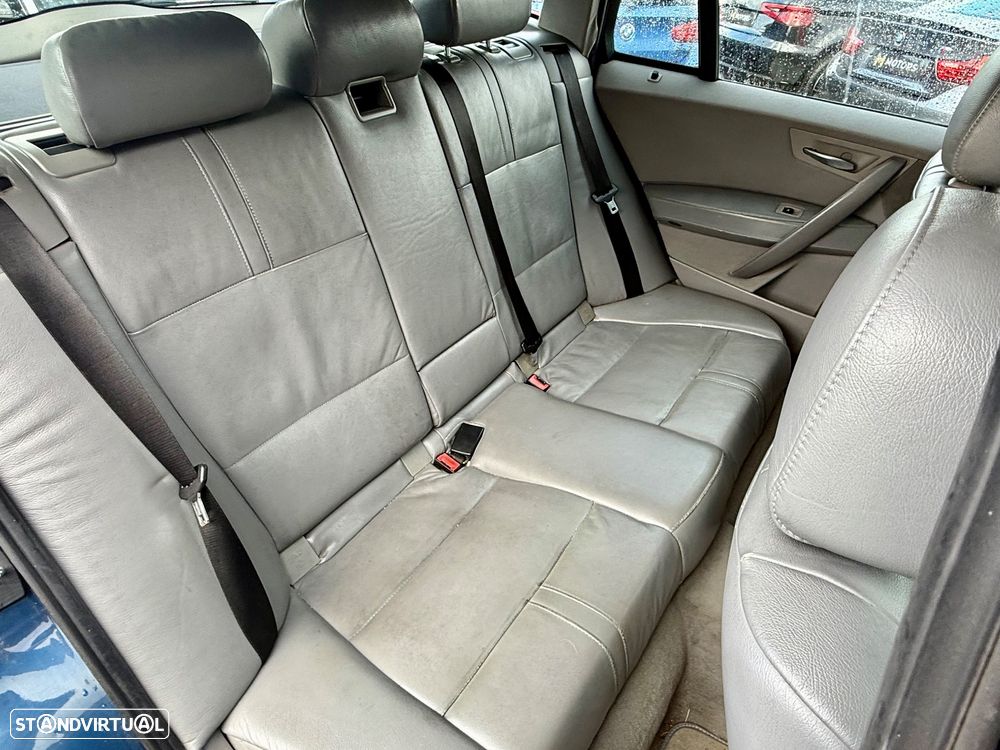 BMW X3 2.0 d SE - 15