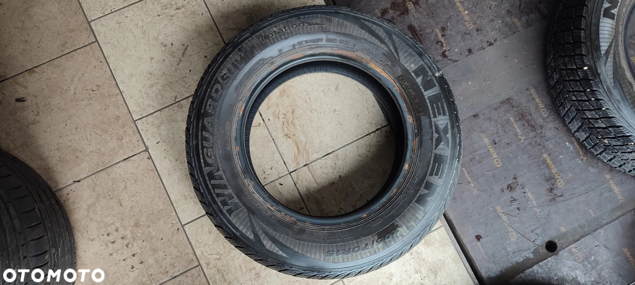 OPONY ZIMOWE 205/70R15 NEXEN WINGUARDSUV 96T (2517)ZIMA 7mm Komplet 4 Sztuki - 3