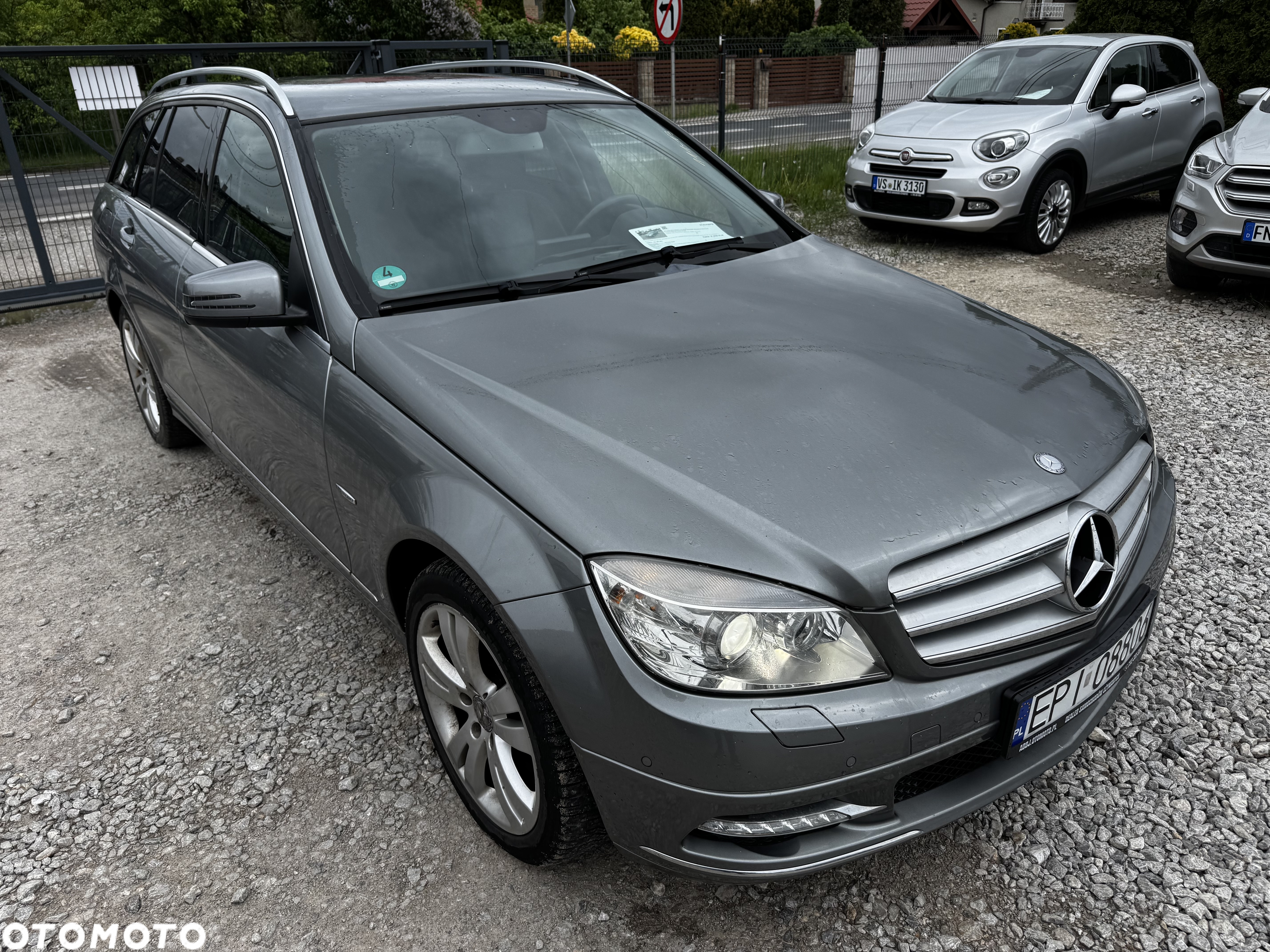 Mercedes-Benz Klasa C 250 CGI T Automatik BlueEFFICIENCY Avantgarde - 9