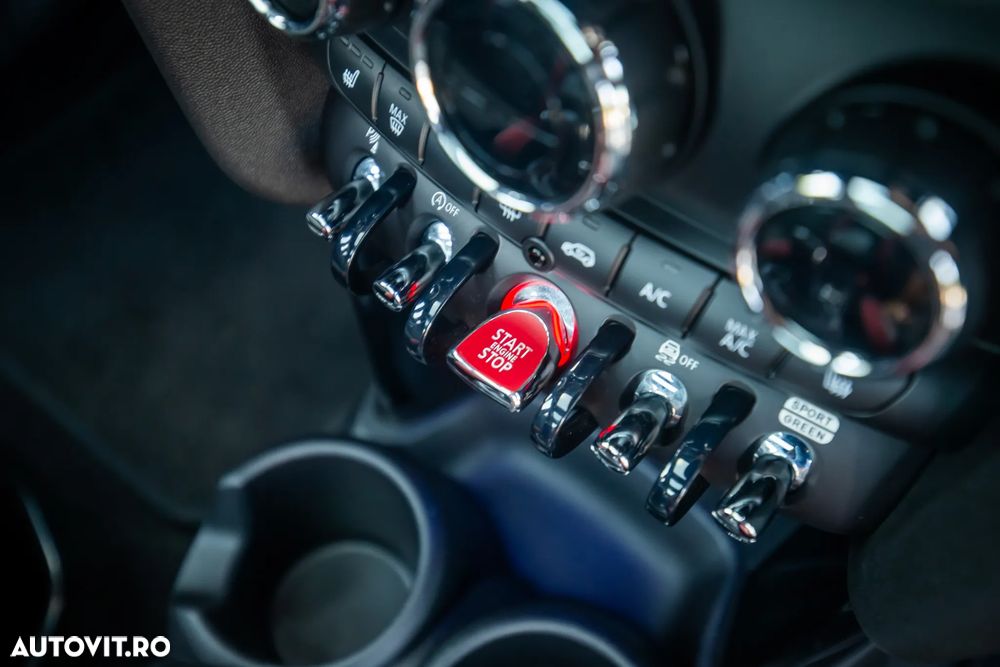Mini Cooper S Sport-Aut. - 33