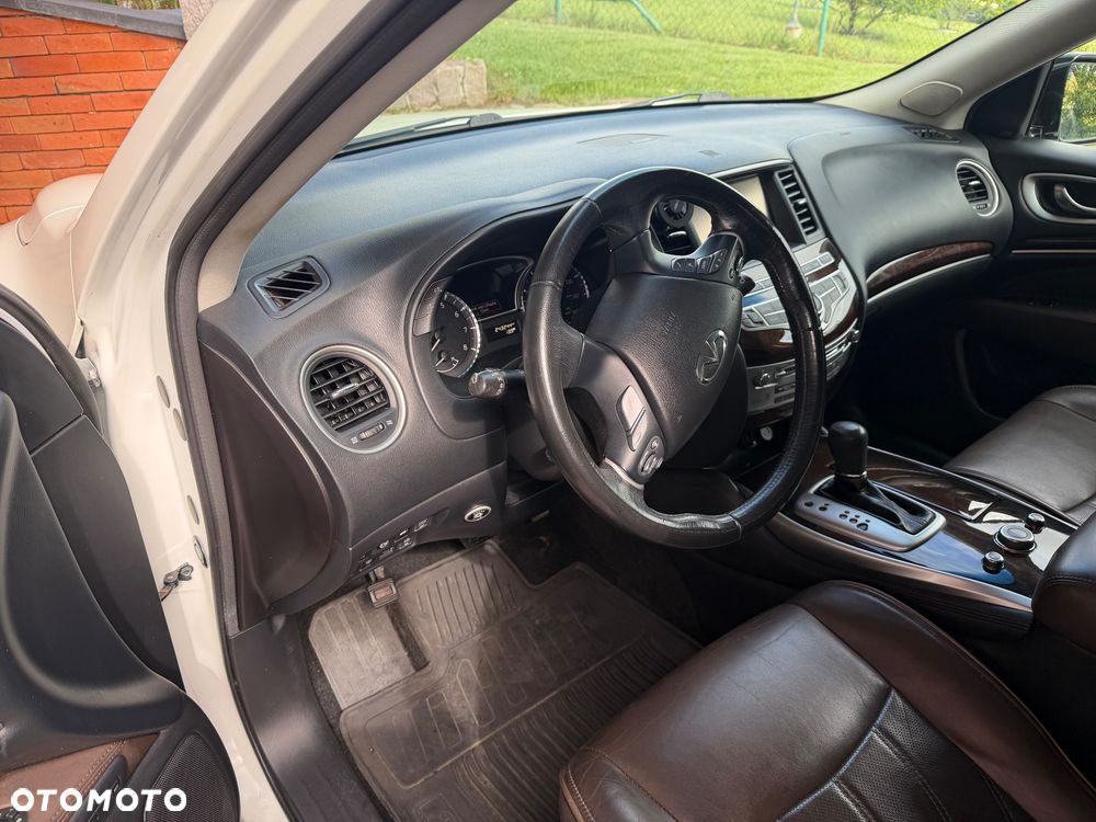 Infiniti QX60 - 11