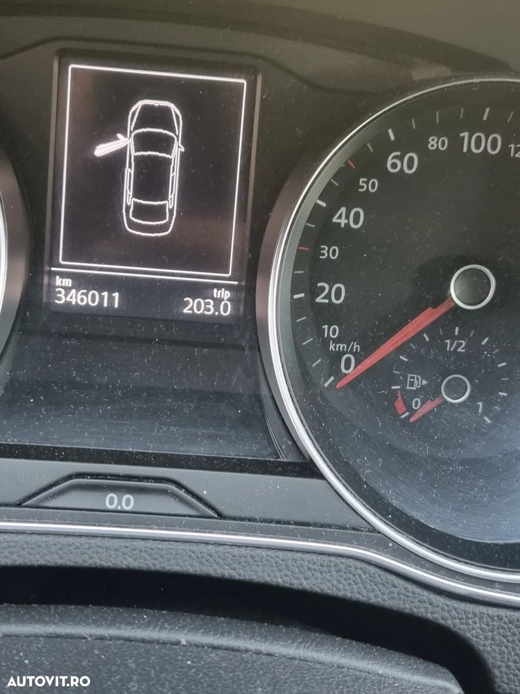 VOLKSWAGEN Passat 2018 — imagine 19