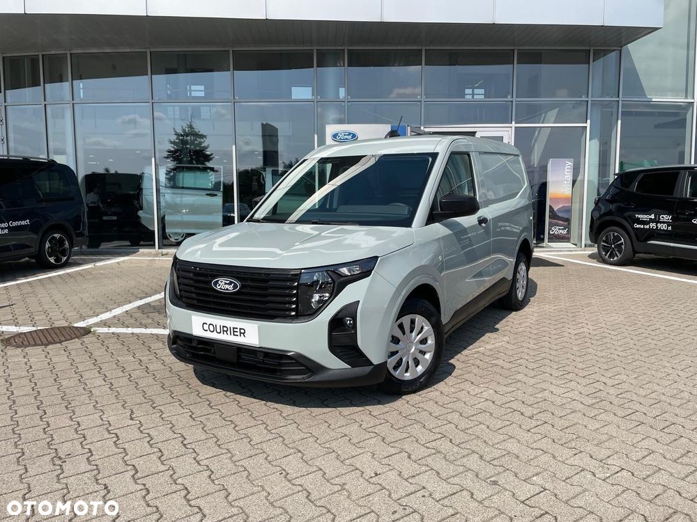 Ford Transit Courier - 3