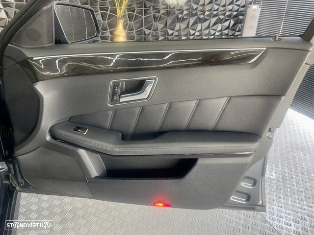 Mercedes-Benz E 220 CDi Avantgarde BlueEfficiency Auto - 37