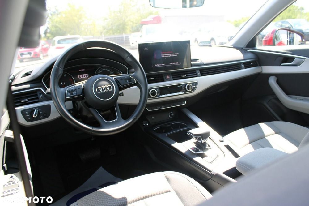 Audi A4 Limousine - 15