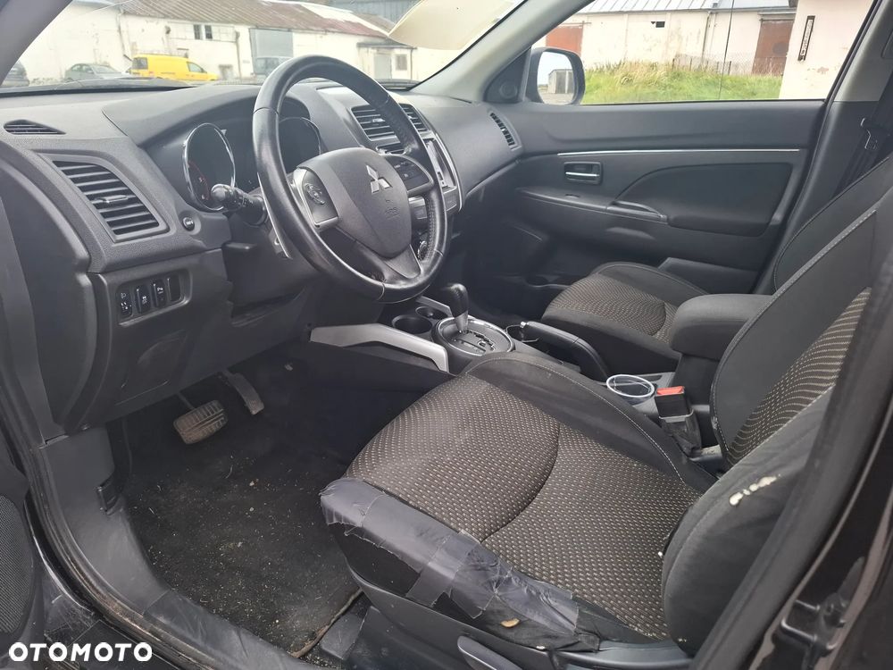 Mitsubishi ASX 2.2 DI-D 4WD Automatik Invite - 22