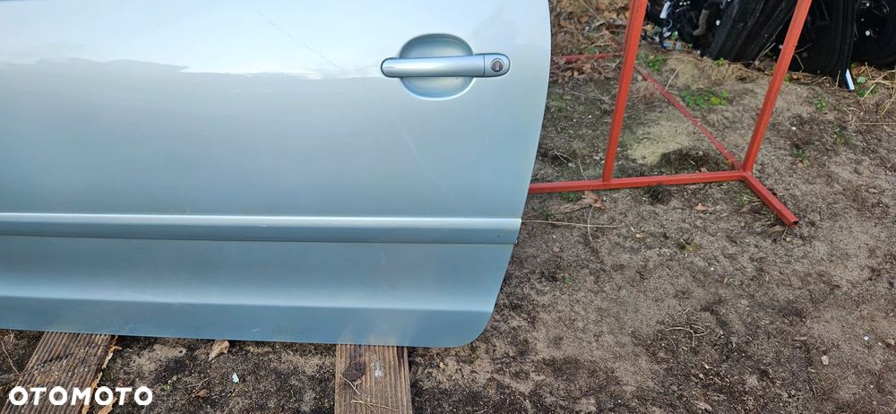 VW Polo 9N IV 4 LIFT 2005- Kompletne drzwi przód lewy Drzwi przednie lewe Wersja 3D 3 drzwi  EUROPA - 6