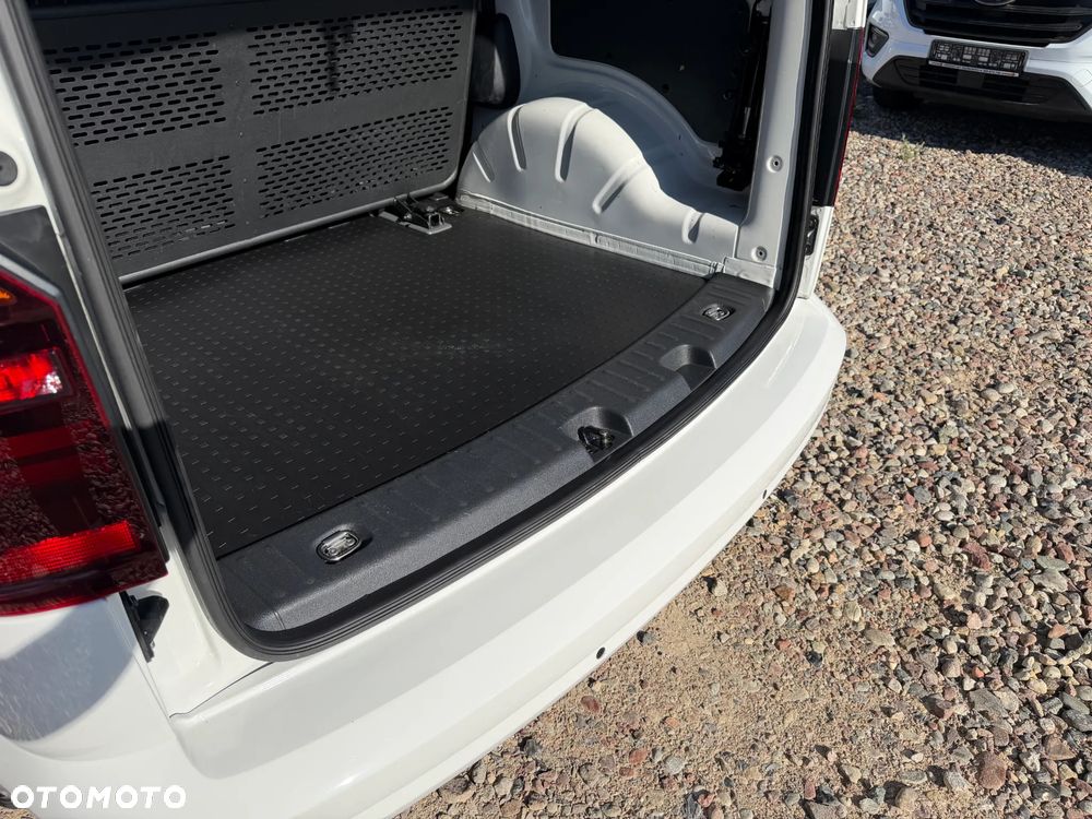 Volkswagen Caddy - 12