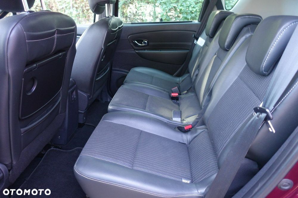 Renault Scenic - 12