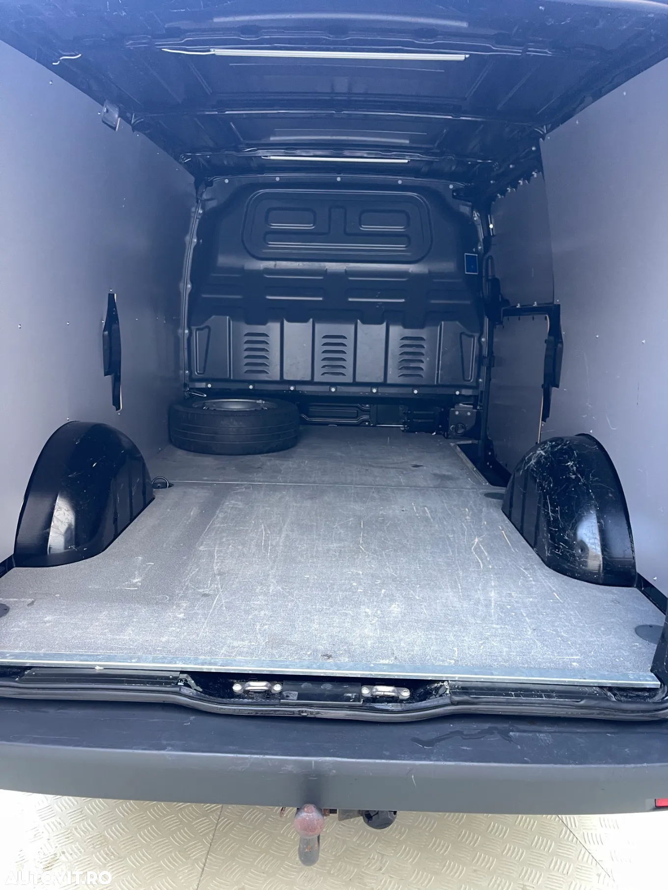 Mercedes-Benz Vito 114CDI LUNG USI SPATE - 27
