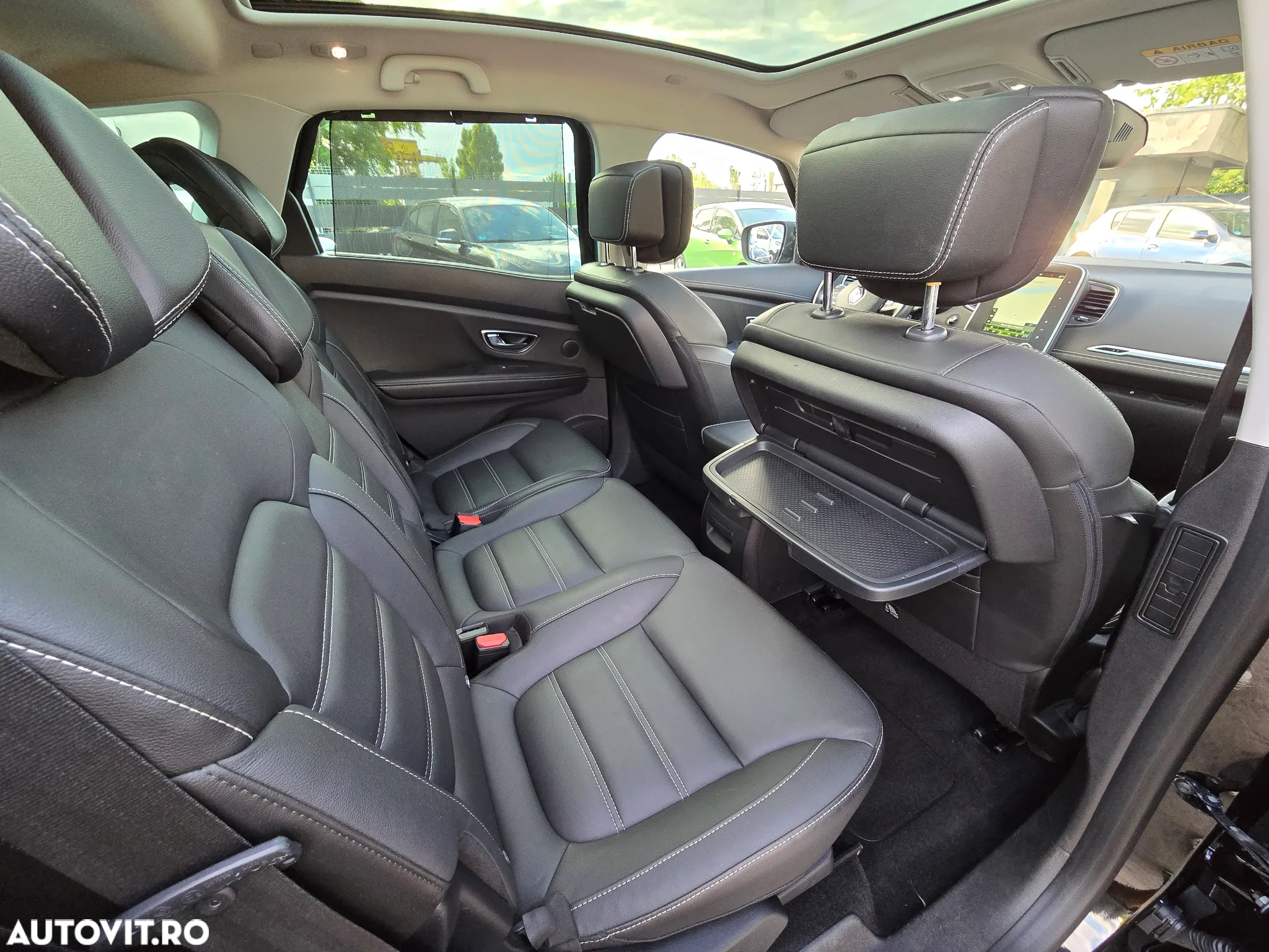 Renault Scenic ENERGY dCi 160 EDC INITIALE PARIS - 19