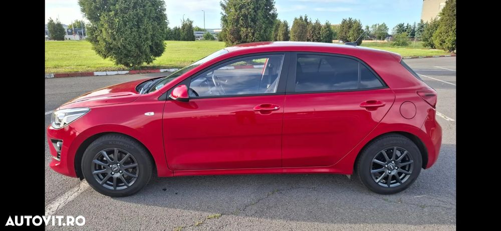 Kia Rio - 4