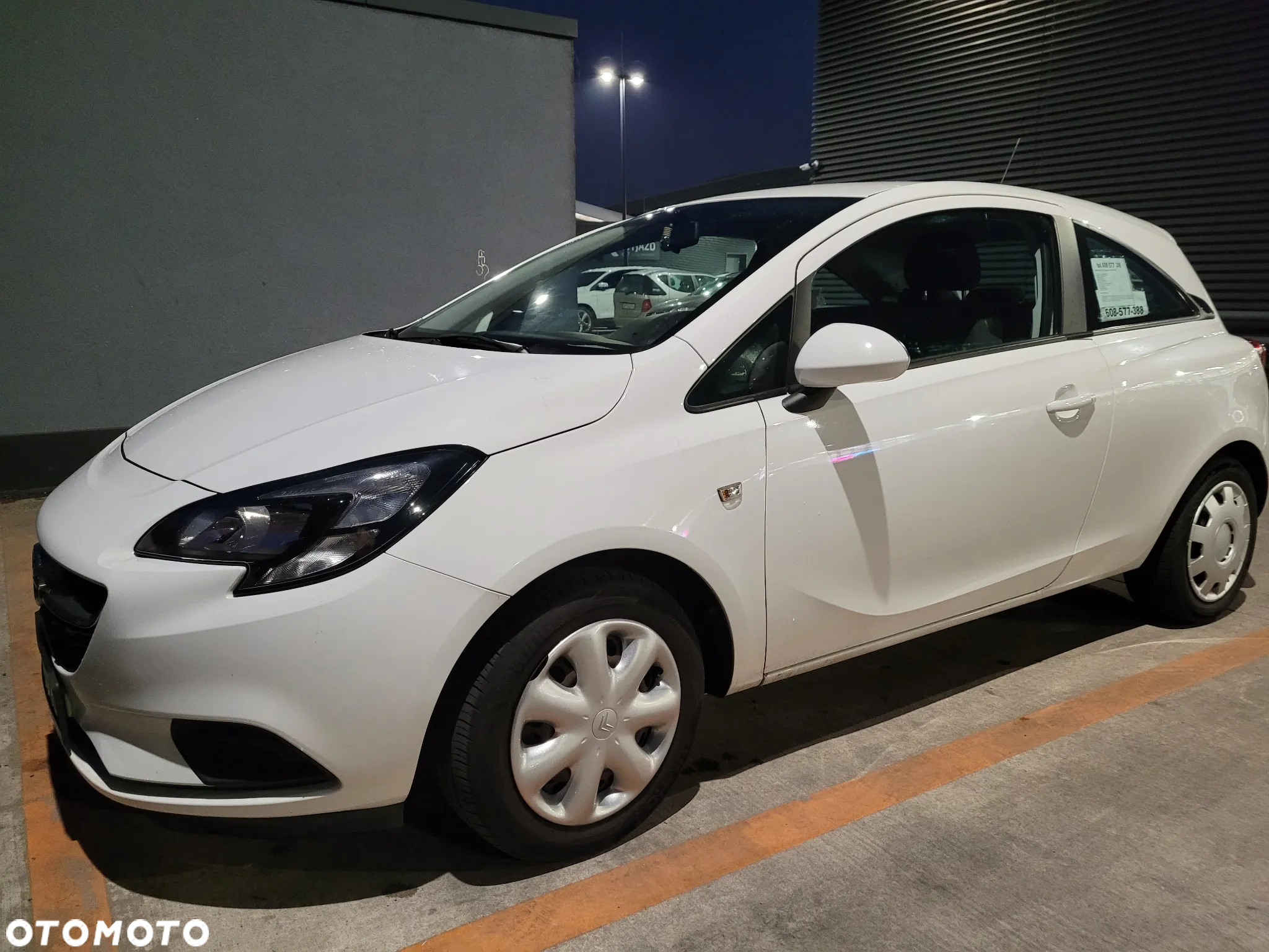 Opel Corsa 1.2 16V Enjoy - 17