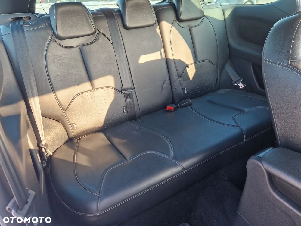 Citroën DS3 HDi 90 FAP SoChic - 17