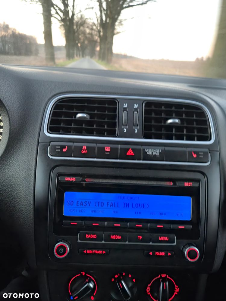 Volkswagen Polo 1.2 TSI Team - 28