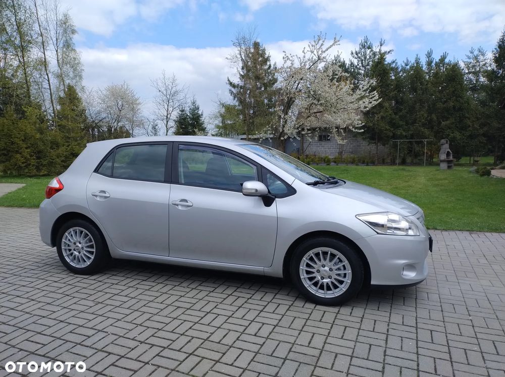 Toyota Auris 1.33 VVT-i - 3