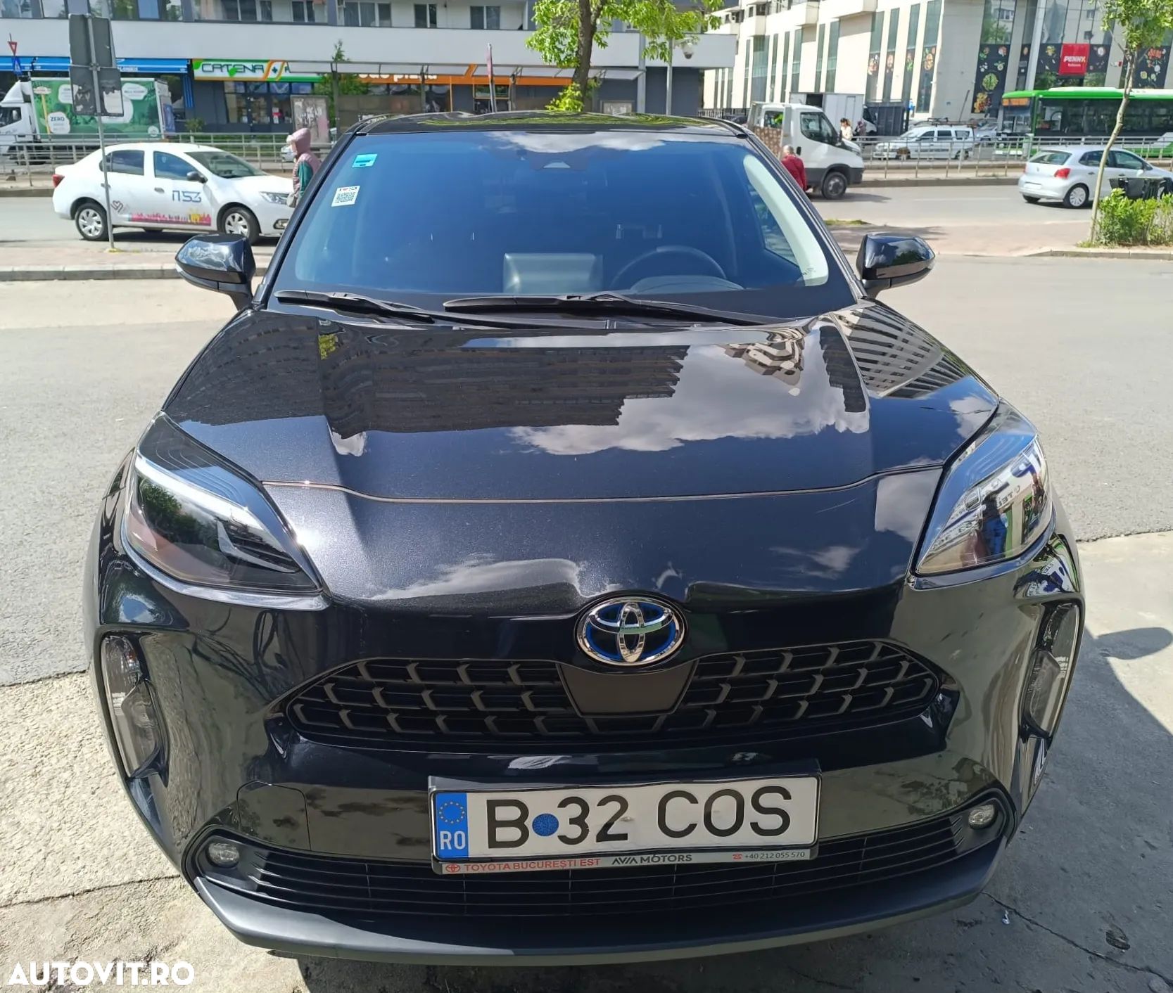 Toyota Yaris Cross 1.5 VVT-i HSD 4x2 Dynamic - 1