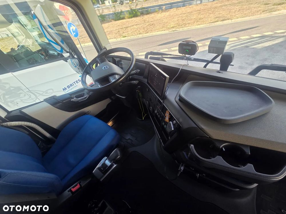 Volvo FH460 - 19
