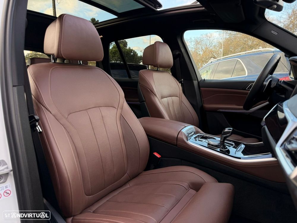 BMW X5 45 e xDrive Pack M - 23