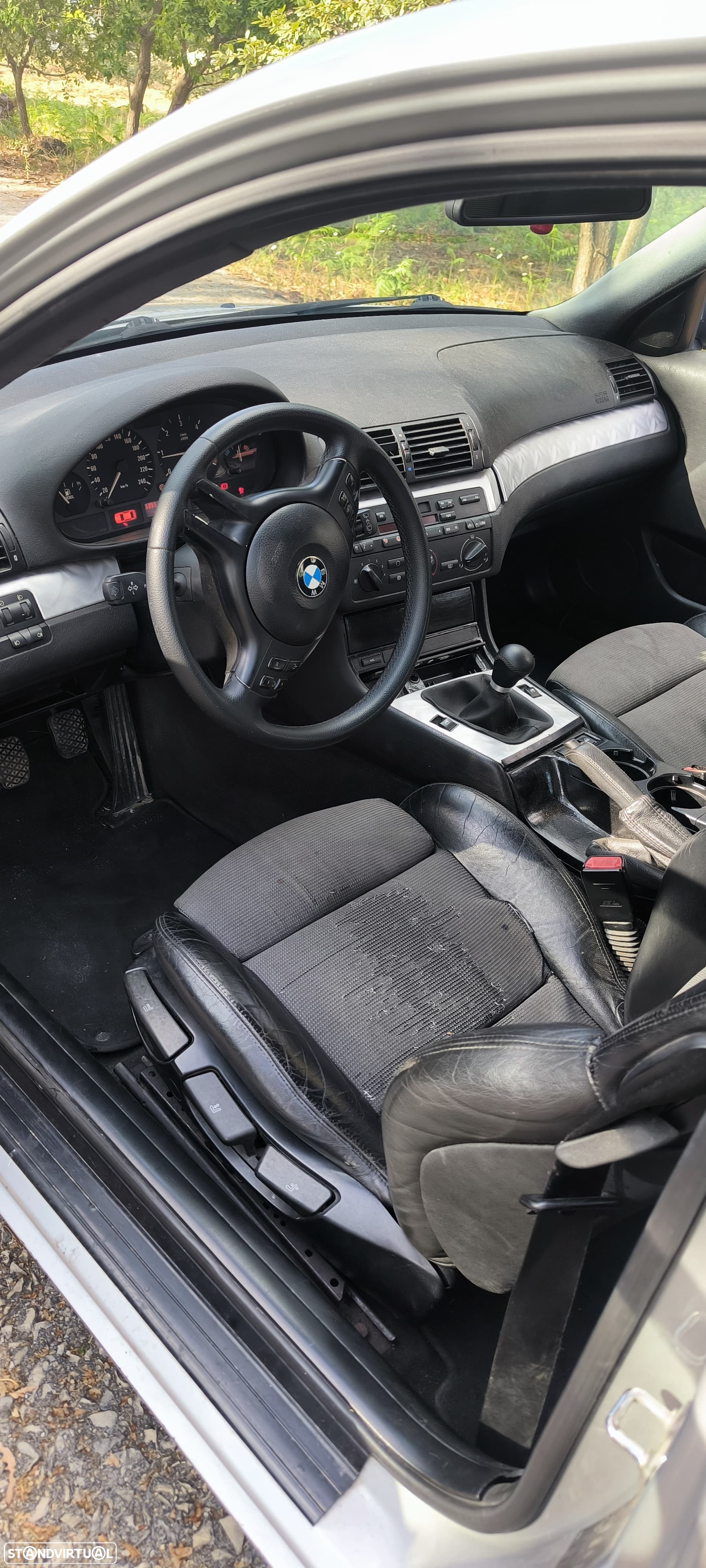 BMW 320 d Compact - 11