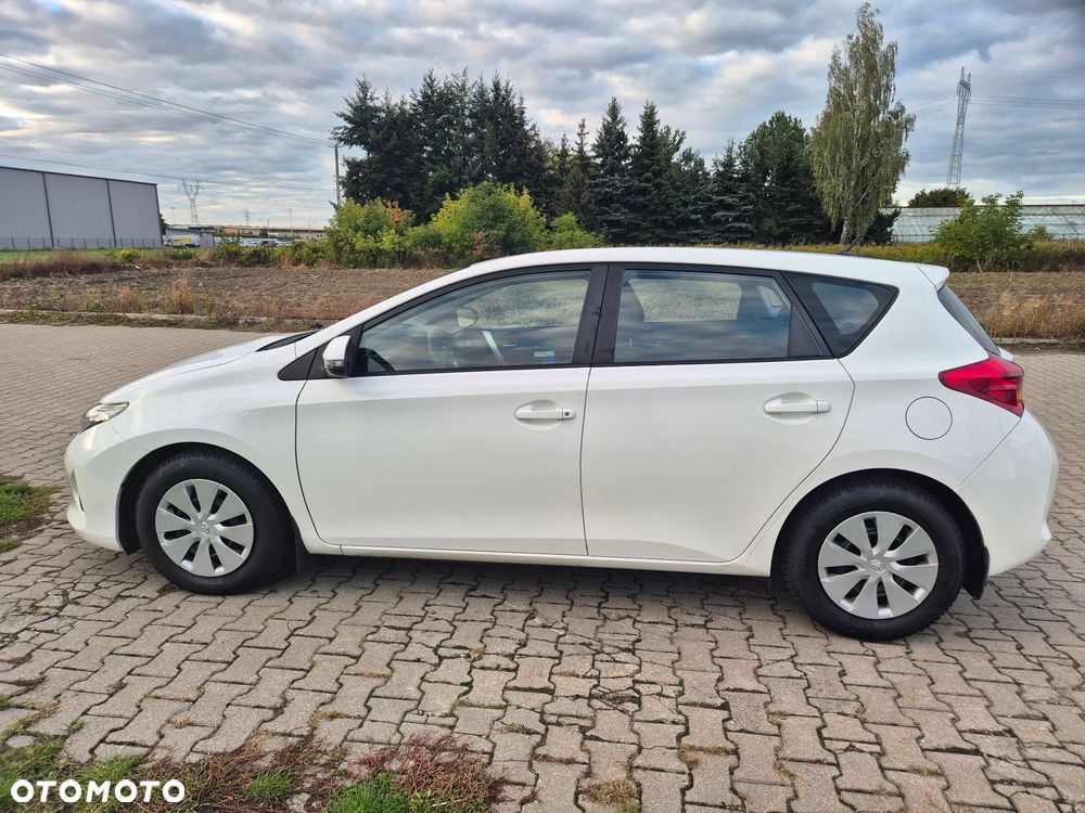 Toyota Auris 1.4 D-4D Active - 13