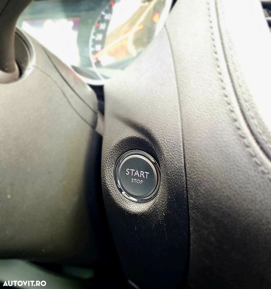 Opel Grandland X 1.2 Turbo START/STOP Aut. Innovation - 25