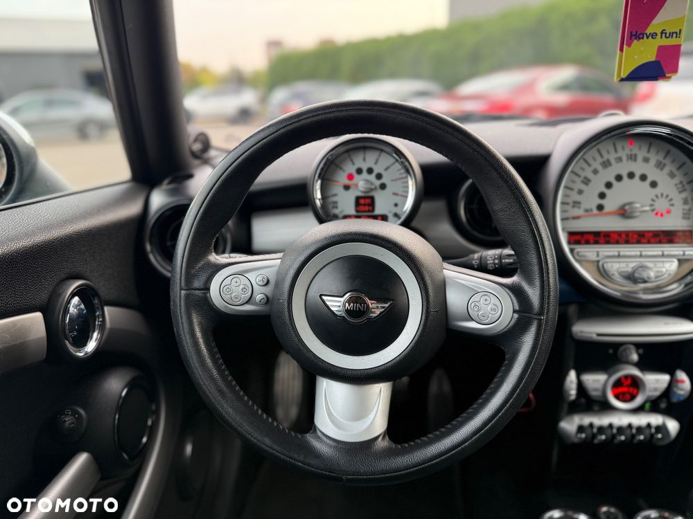 MINI Cooper S - 25