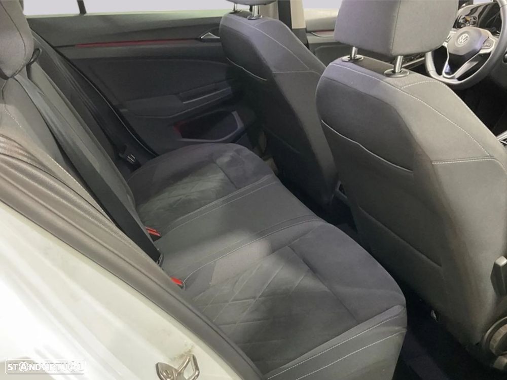 VW Golf 1.4 TSI e-Hybrid DSG - 10