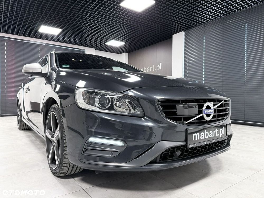 Volvo V60 D3 R-Design - 7