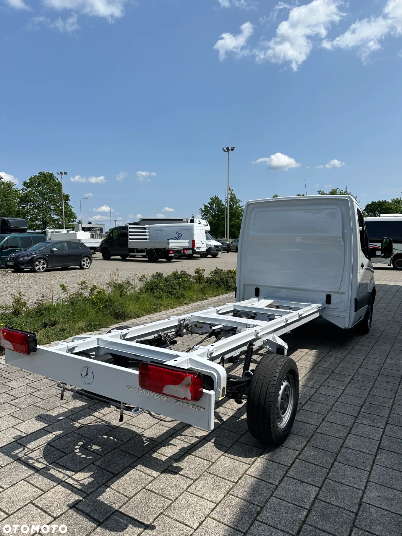 Mercedes-Benz Sprinter - 6