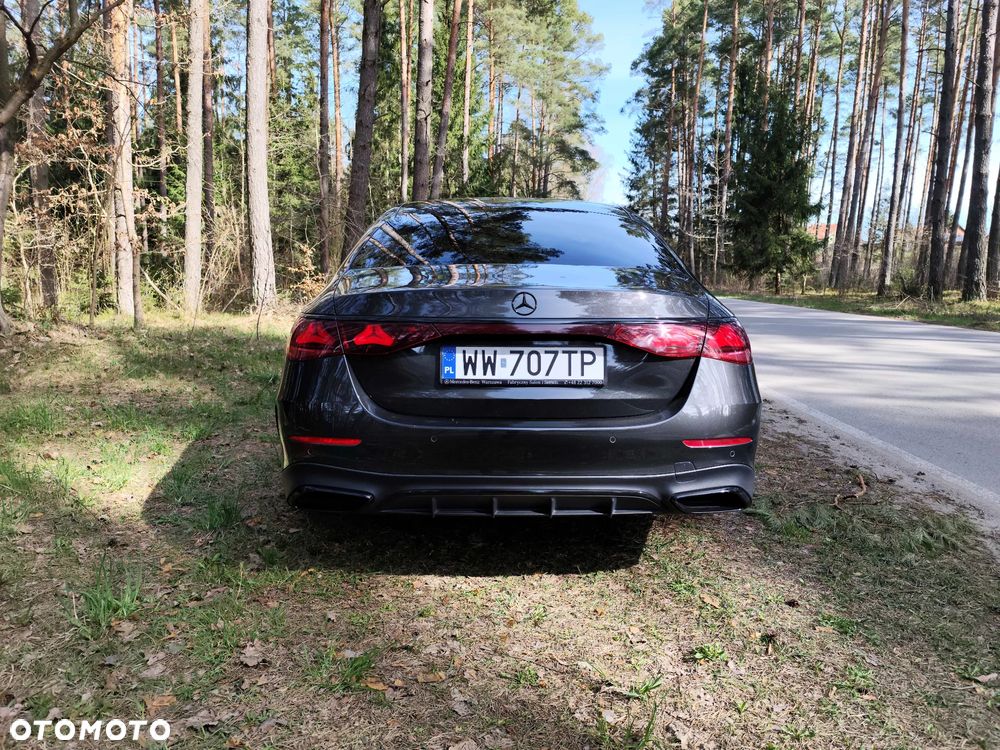 Mercedes-Benz Klasa E 220 d mHEV AMG 9G-Tronic - 6