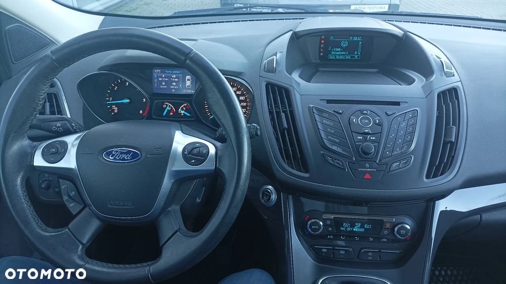 Ford Kuga 2.0 TDCi 4WD Titanium - 26