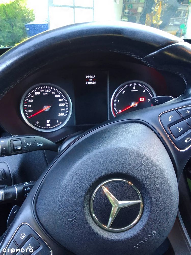 Mercedes-Benz Klasa C 200 (BlueTEC) d 7G-TRONIC Avantgarde - 9