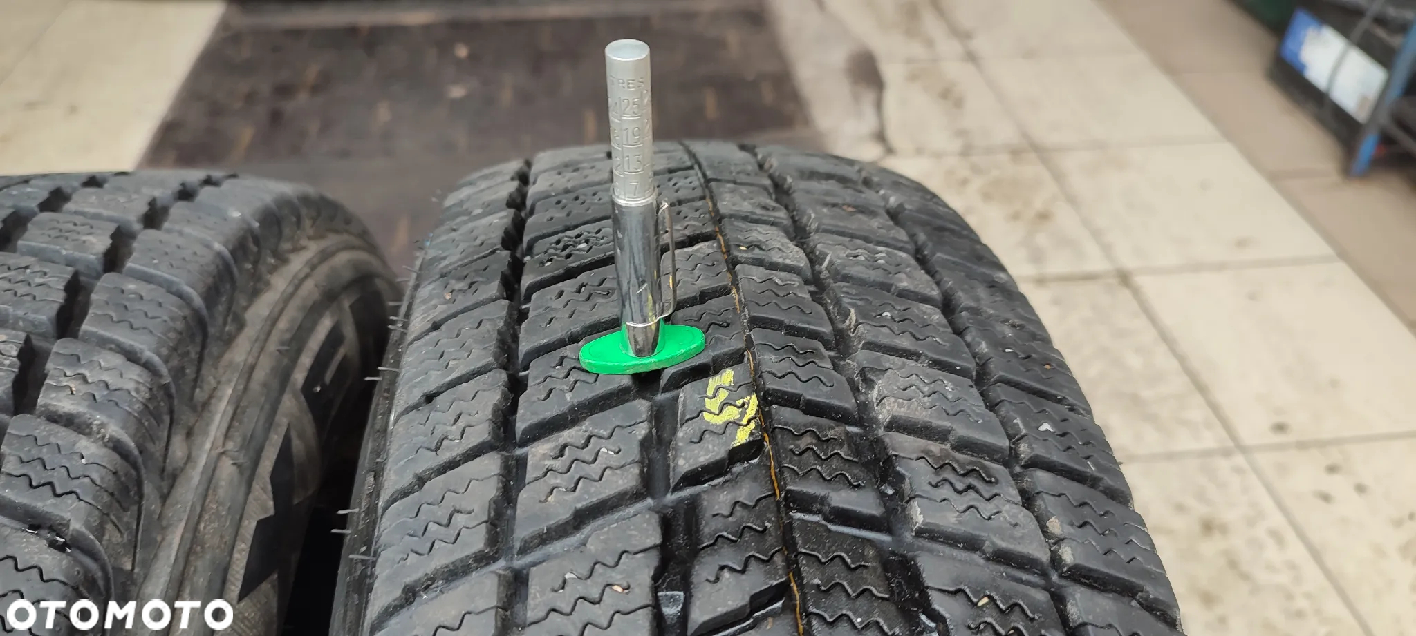 OPONY ZIMOWE 205/70R15 NEXEN WINGUARDSUV 96T (2517)ZIMA 7mm Komplet 4 Sztuki - 12