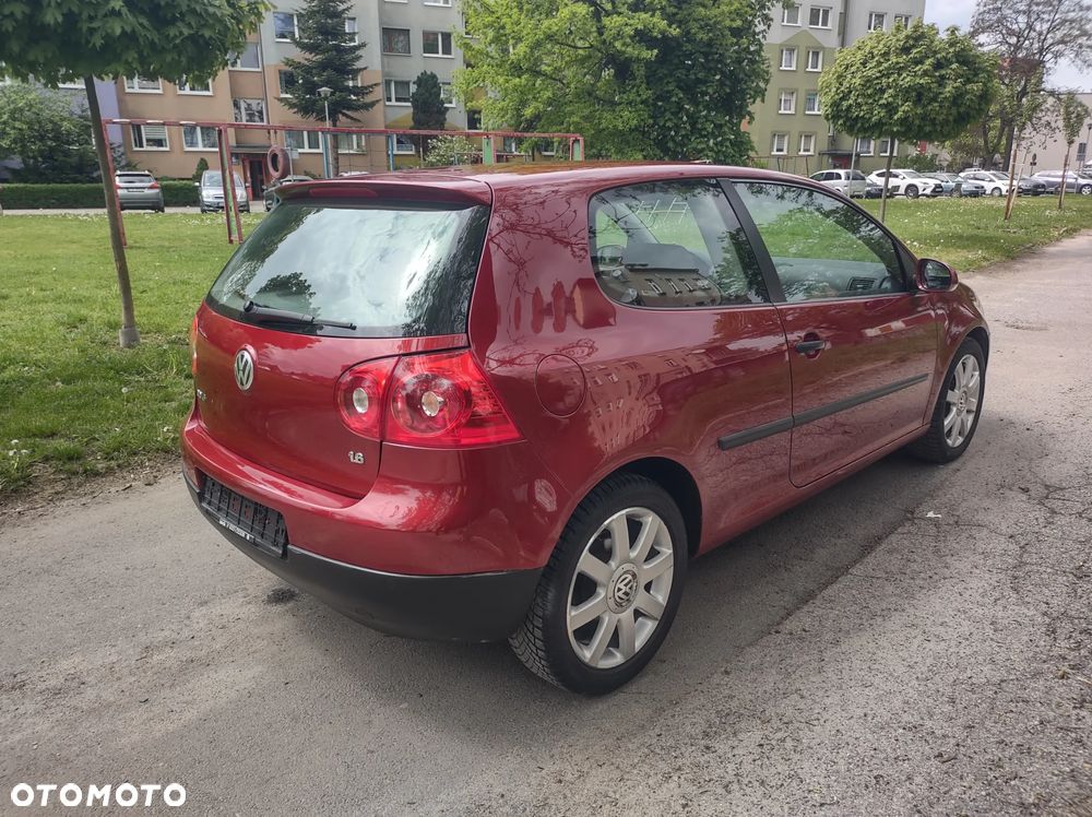Volkswagen Golf 1.6 Goal - 4