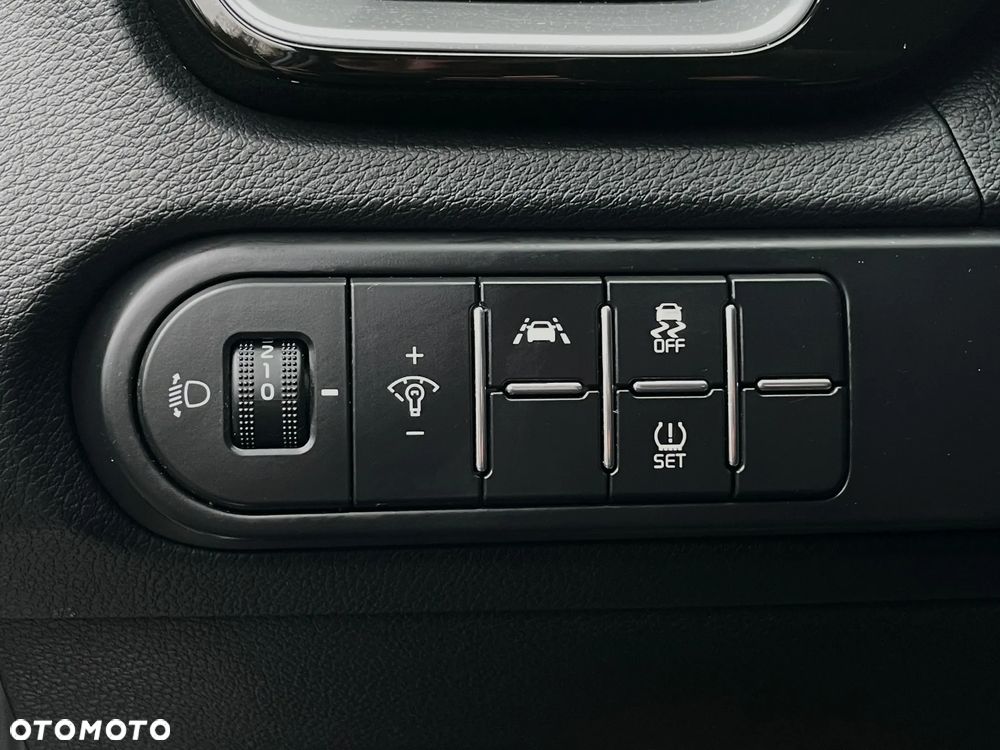 Kia XCeed 1.4 T-GDI L Business Line - 31