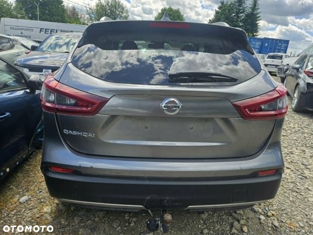 Nissan Qashqai 1.5 dCi DCT TEKNA - 12