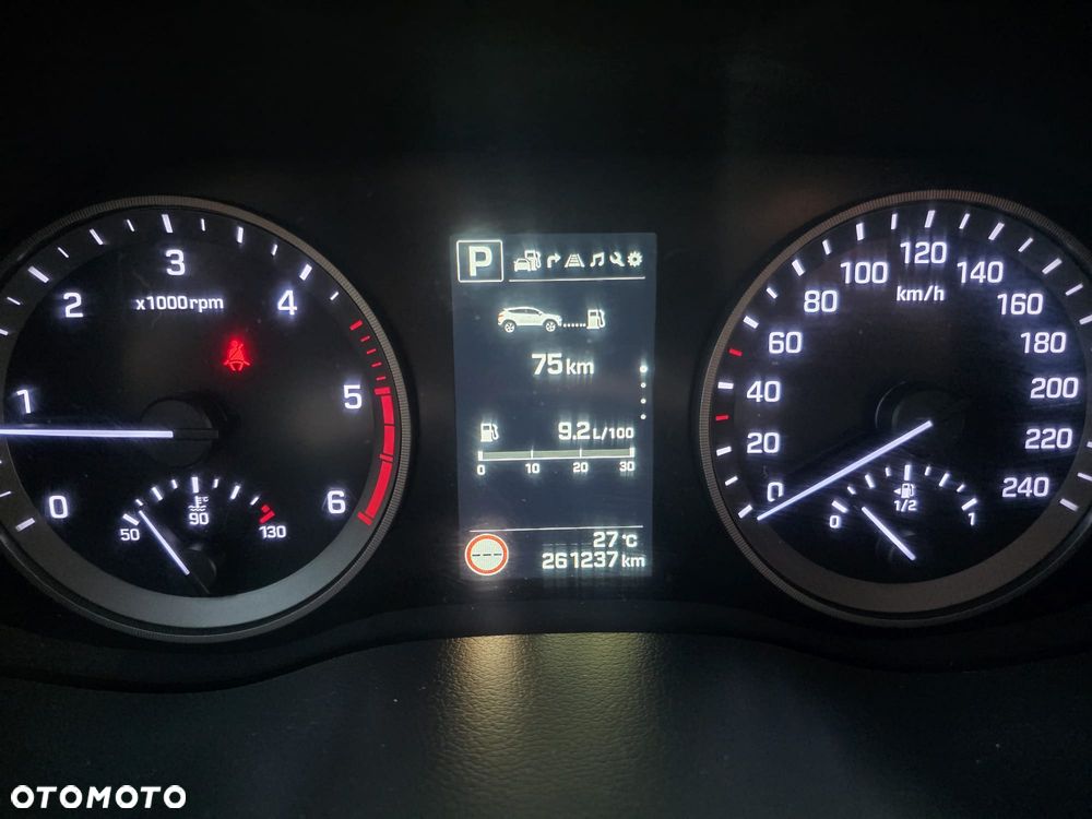 Hyundai Tucson 2.0 CRDI Premium 4WD - 13