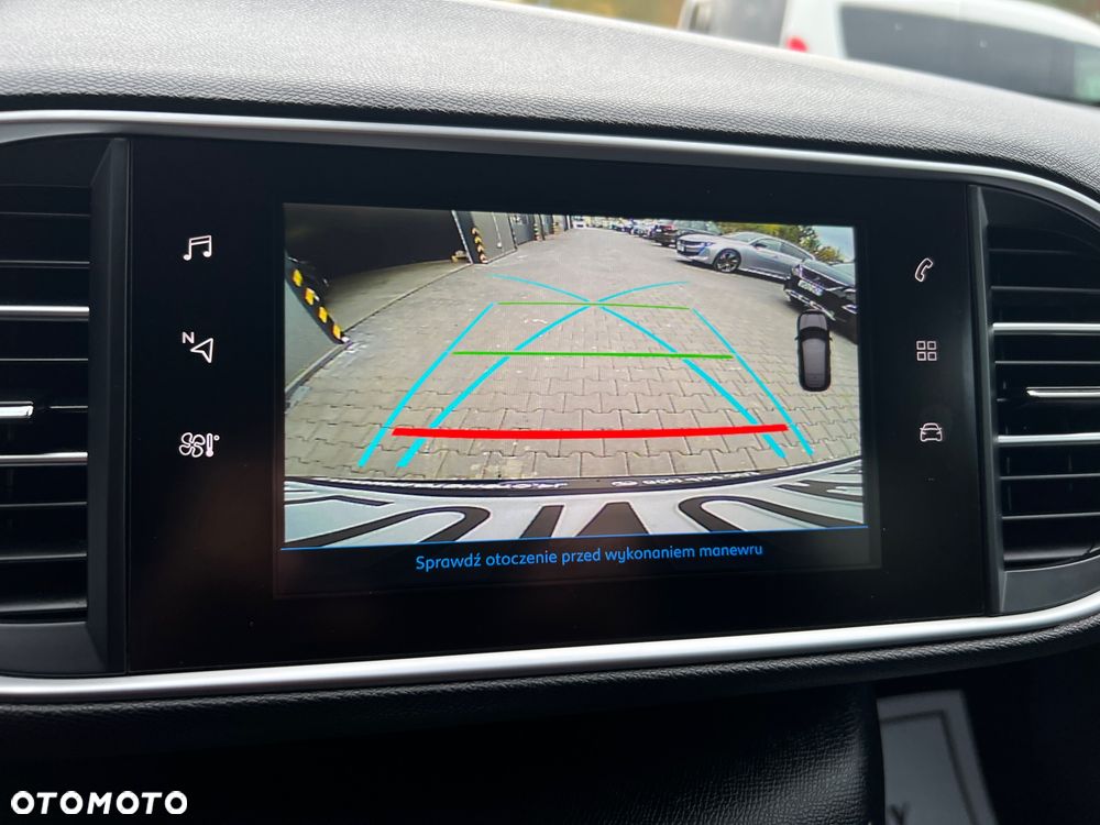 Peugeot 308 110 e-THP Stop & Start Allure - 26