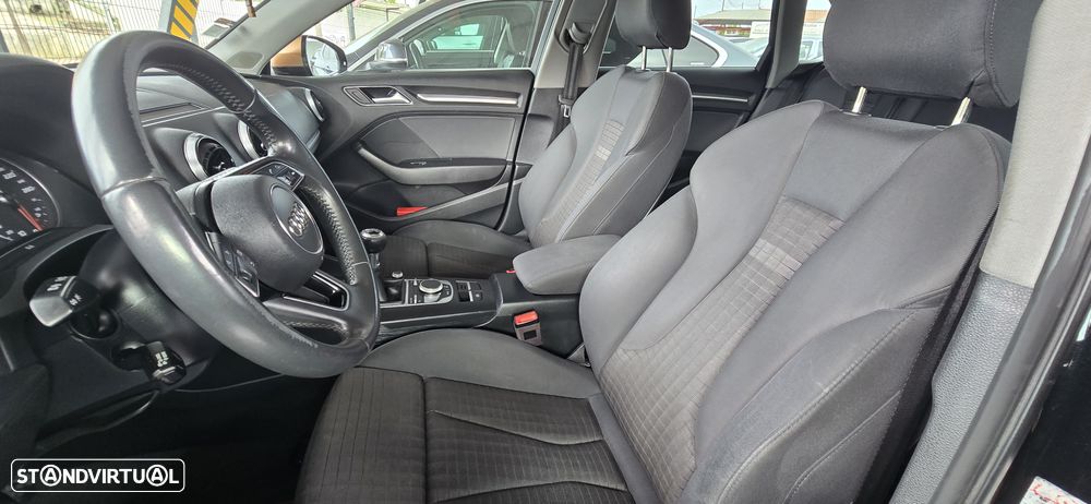 Audi A3 Sportback 30 TDI Sport - 6