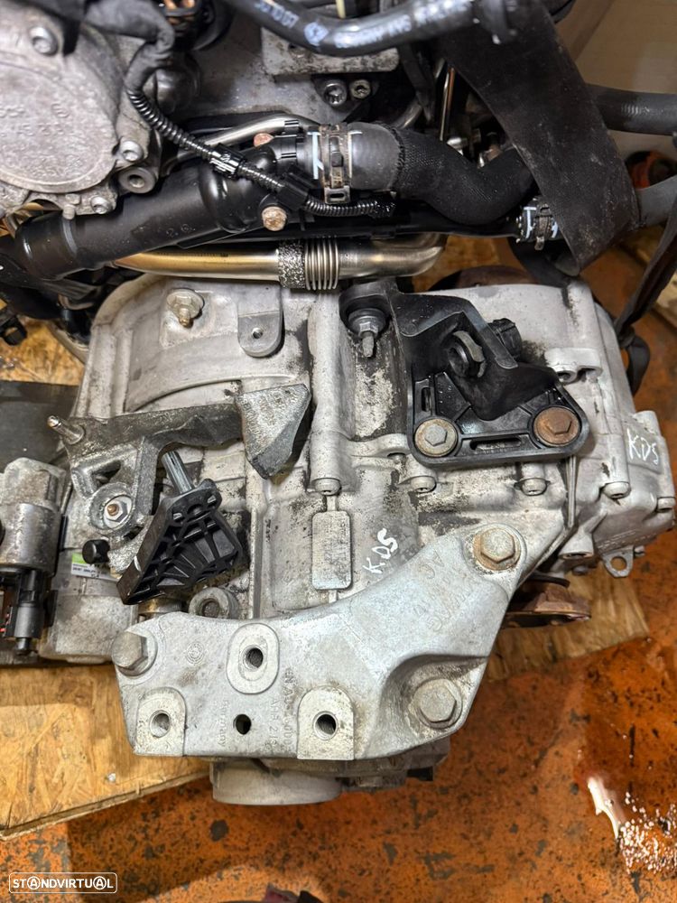 Caixa de Velocidades Seat Leon 1P/VW Caddy/Passat/Golf V 2.0TDI Ref: KDS - 4