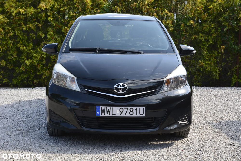 Toyota Yaris 1.0 Premium - 2