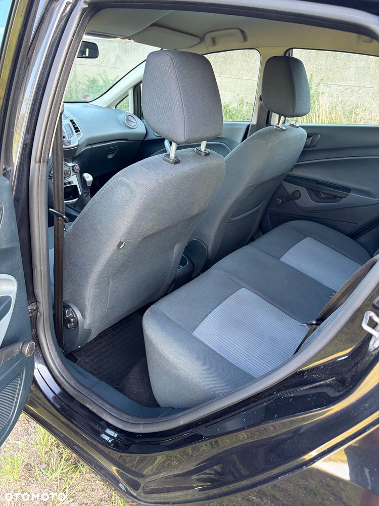 Ford Fiesta 1.25 Ambiente - 6