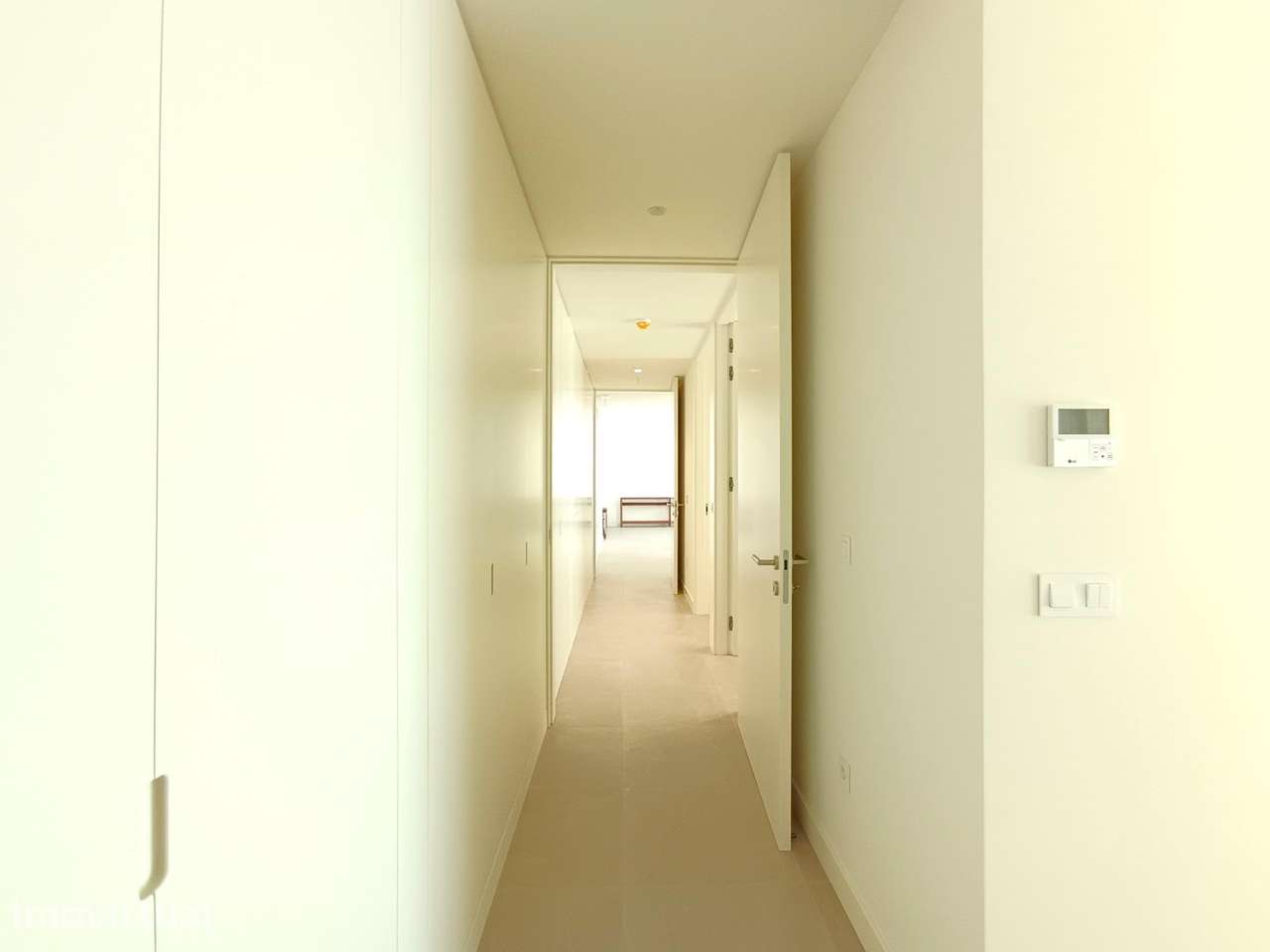 Apartamento T2 com Vista Mar no Carvoeiro - Grande imagem: 2/7