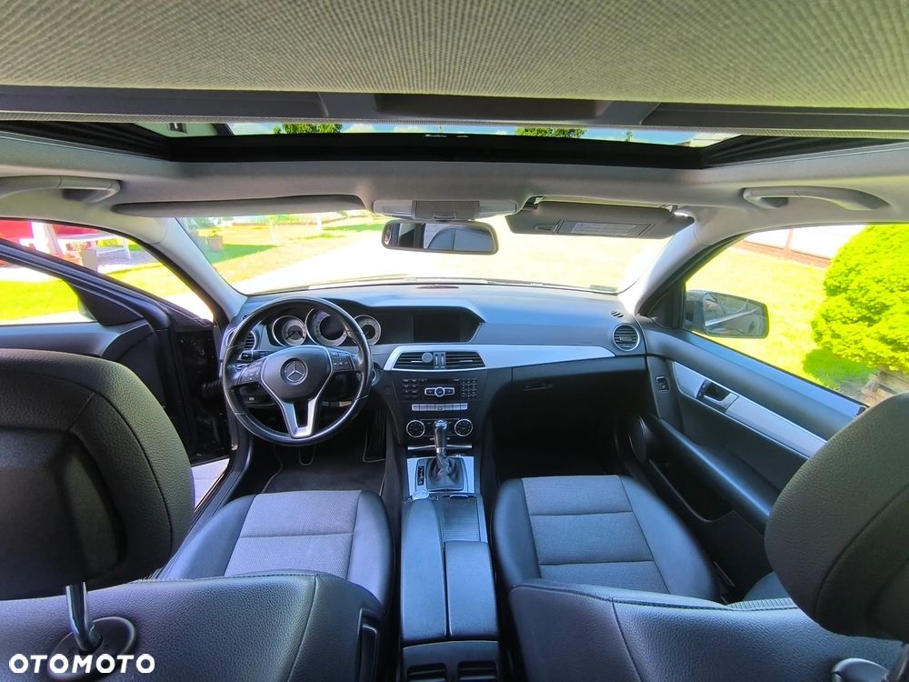 Mercedes-Benz Klasa C 300 CDI BlueEff 4-Matic Elegance - 8