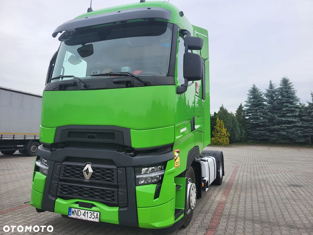 Renault T480 - 4